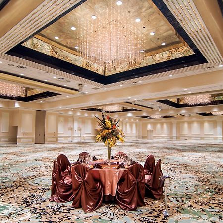 Hotel Crowne Plaza Executive Center Baton Rouge By Ihg Exterior foto
