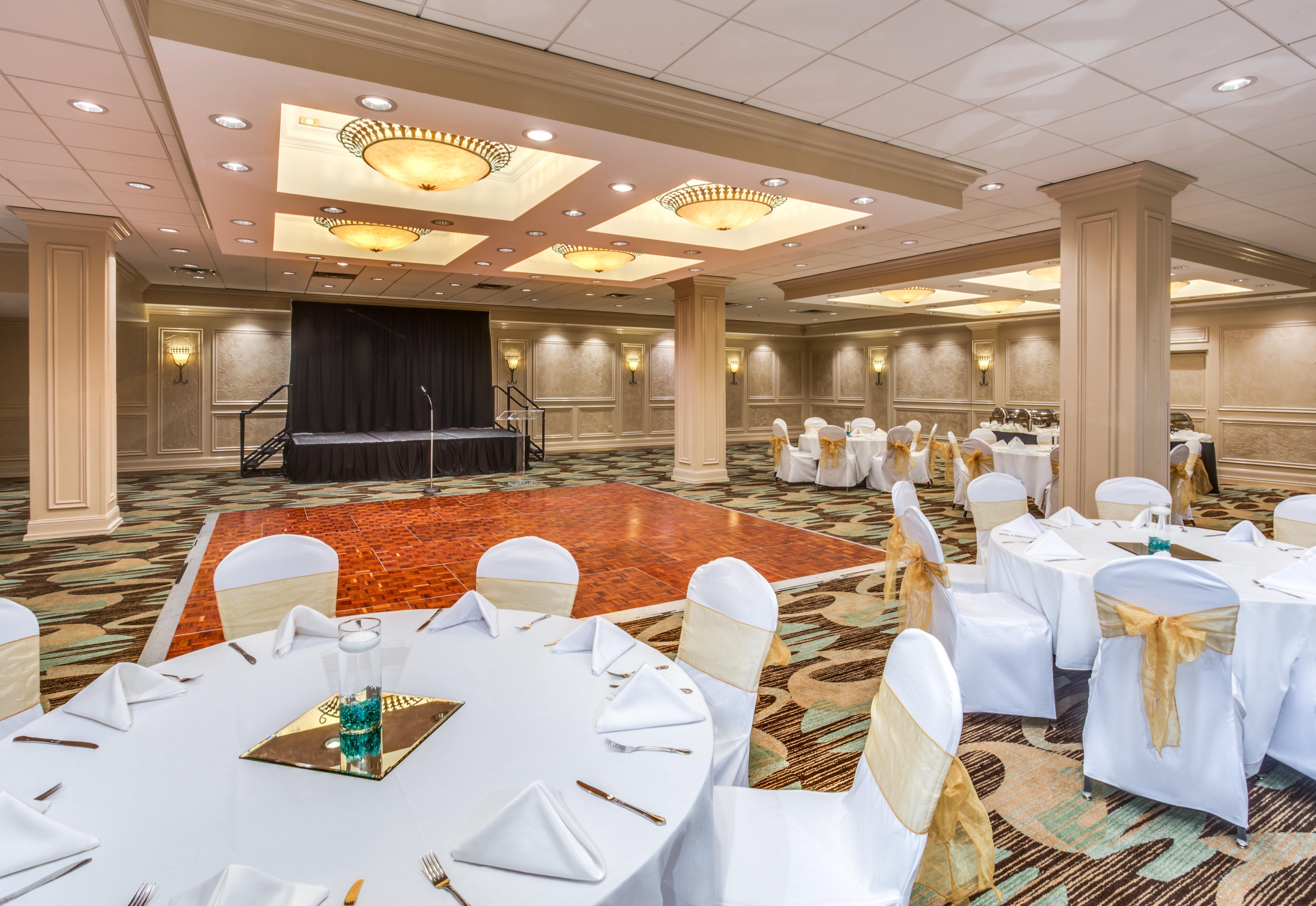 Hotel Crowne Plaza Executive Center Baton Rouge By Ihg Exterior foto