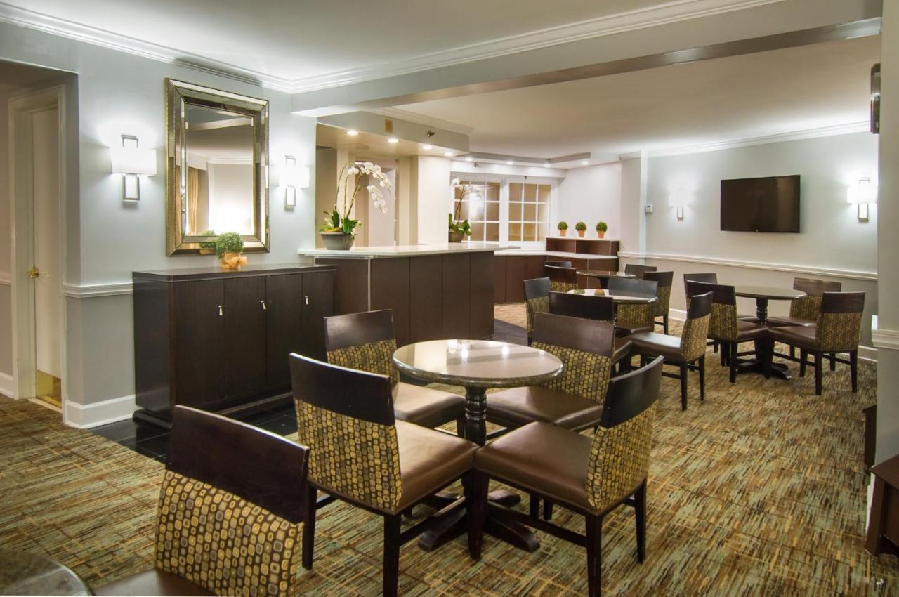 Hotel Crowne Plaza Executive Center Baton Rouge By Ihg Exterior foto