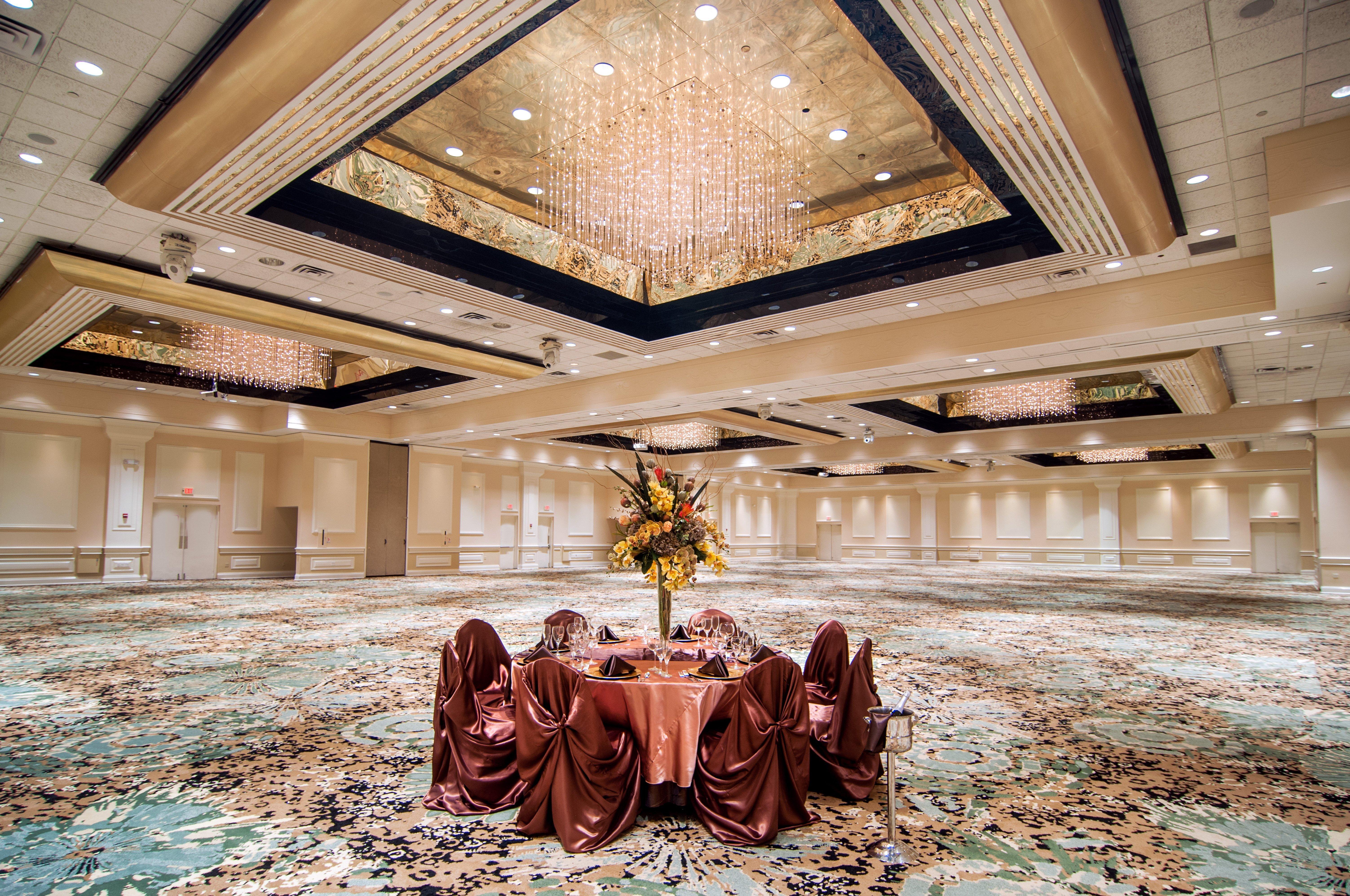 Hotel Crowne Plaza Executive Center Baton Rouge By Ihg Exterior foto