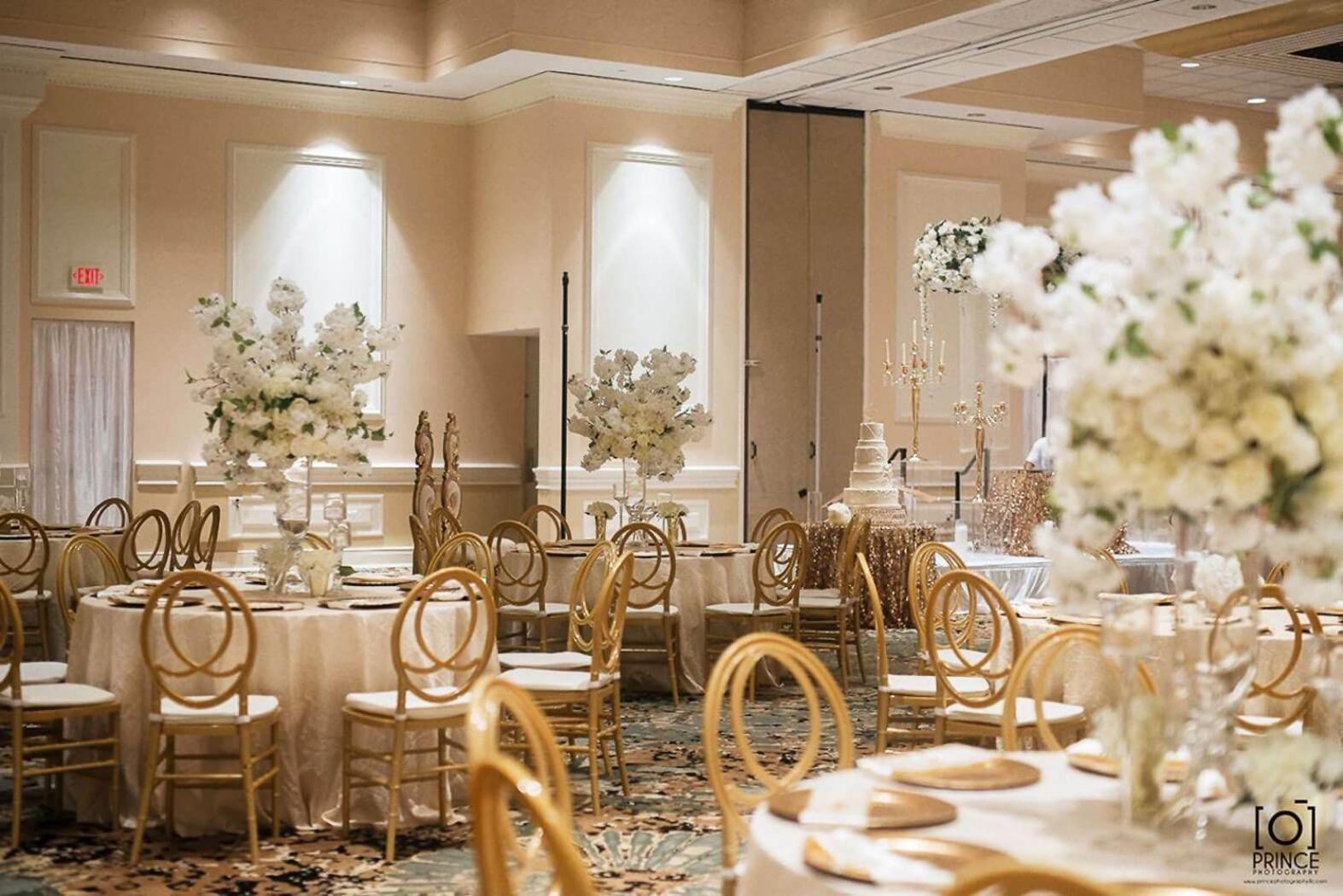 Hotel Crowne Plaza Executive Center Baton Rouge By Ihg Exterior foto